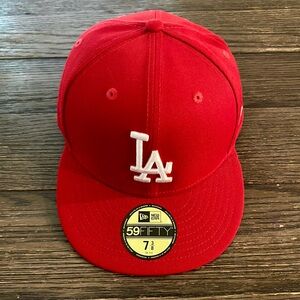 LA Dodgers Hat Cap Fitted 7 3/8 Red New Era 59Fifty Embroidered Baseball Scarlet